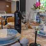Villa Island Servantesa *