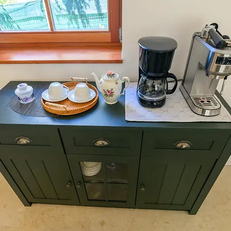 Island Servantesa Prvić Luka