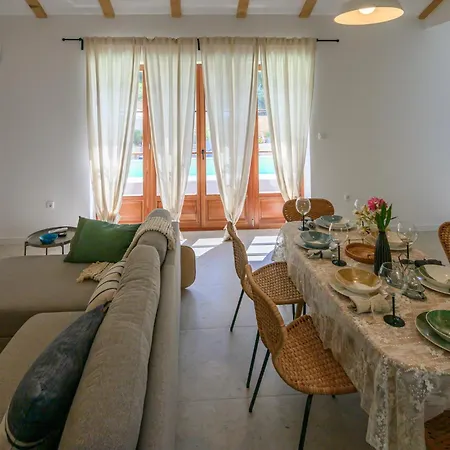 Island Servantesa Willa *