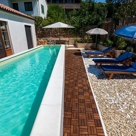 Island Servantesa Villa *