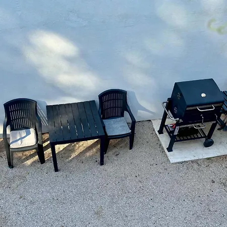 Willa Island Servantesa Prvić Luka