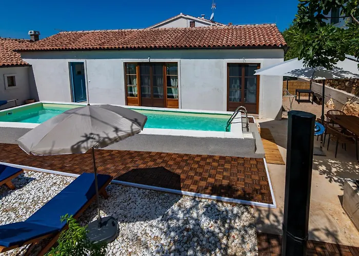 Island Servantesa Willa *